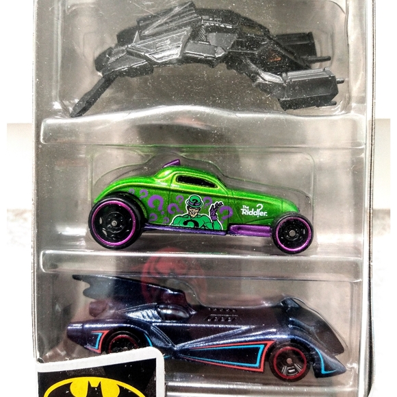 Hot Wheels 'Batman' 5 Car Collectible Set (#1) 1:64 Scale *NIB* - Picture 3 of 5
